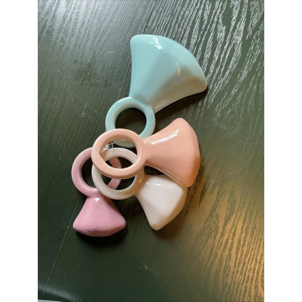 MCM Set‎ of 4 Nesting Ceramic Diamond Ring Measuring Spoons Baking